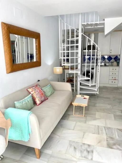 Luminoso Apartamento Con Patio Conil Centro Conil De La Frontera Spain